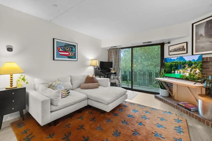 390 Broadway #54, Somerville, MA 02145 - #2