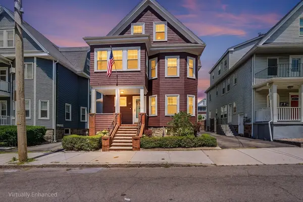 27 Peirce Ave, Everett, MA 02149