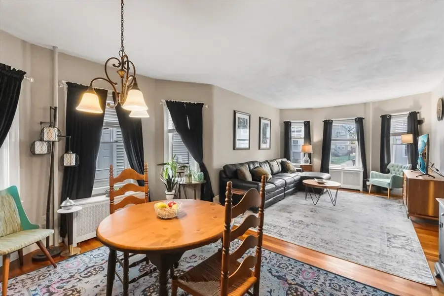 27 Peirce Ave, Everett, MA 02149 - #3