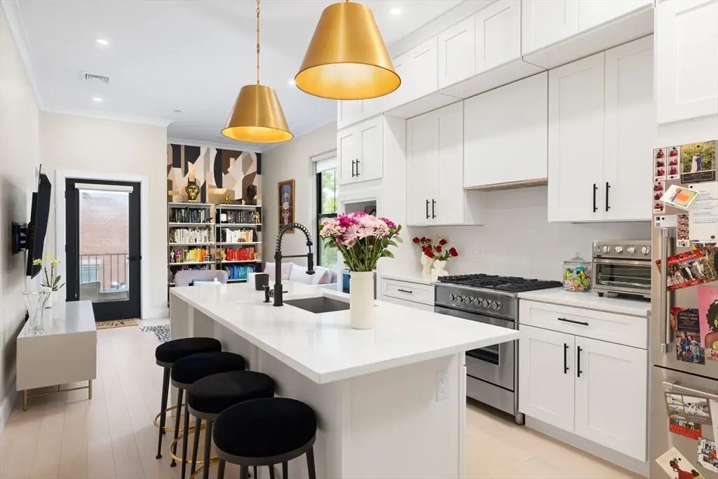 3 S Whitney Street #7, Boston, MA 02120 - #1