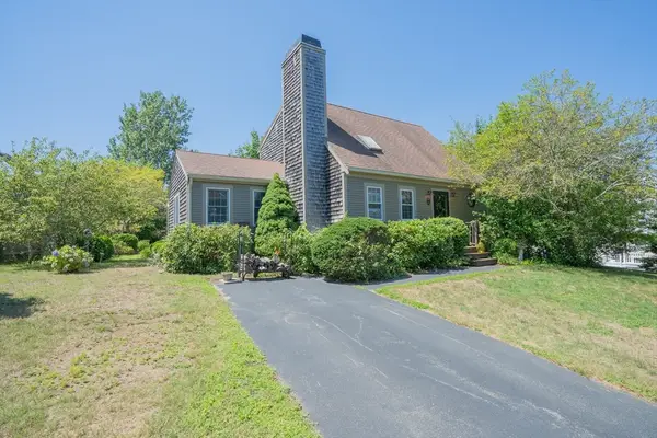 12 Henry Drive, Plymouth, MA 02360