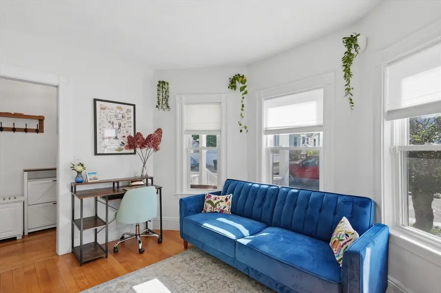 10-12 Mechanic St #10, Beverly, MA 01915 - #3
