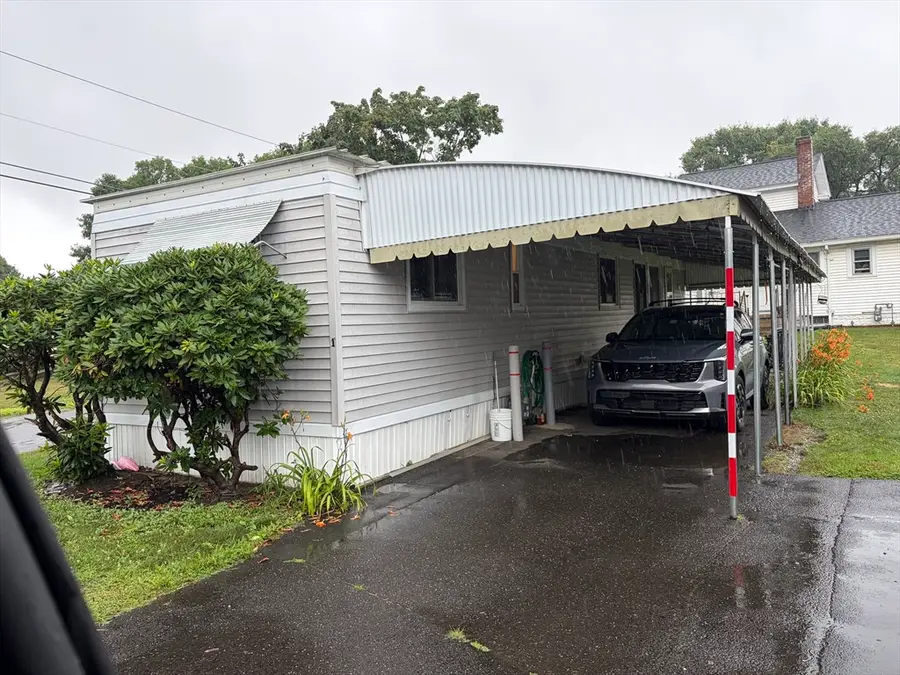 139 West #1, Hatfield, MA 01038 - #3
