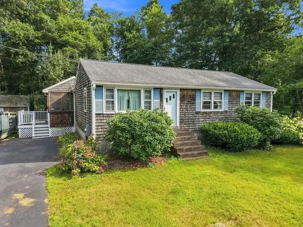 62 Purchase Street, Carver, MA 02330