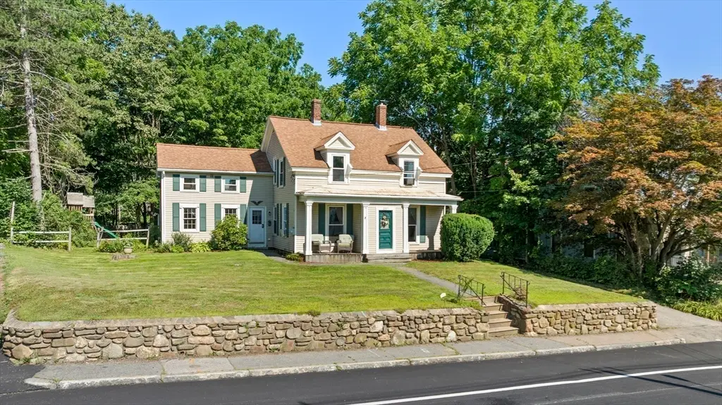 291 N Main St, North Brookfield, MA 01535 - #1