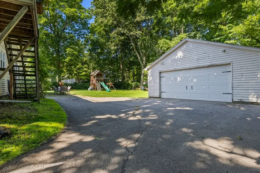 291 N Main St, North Brookfield, MA 01535 - #3