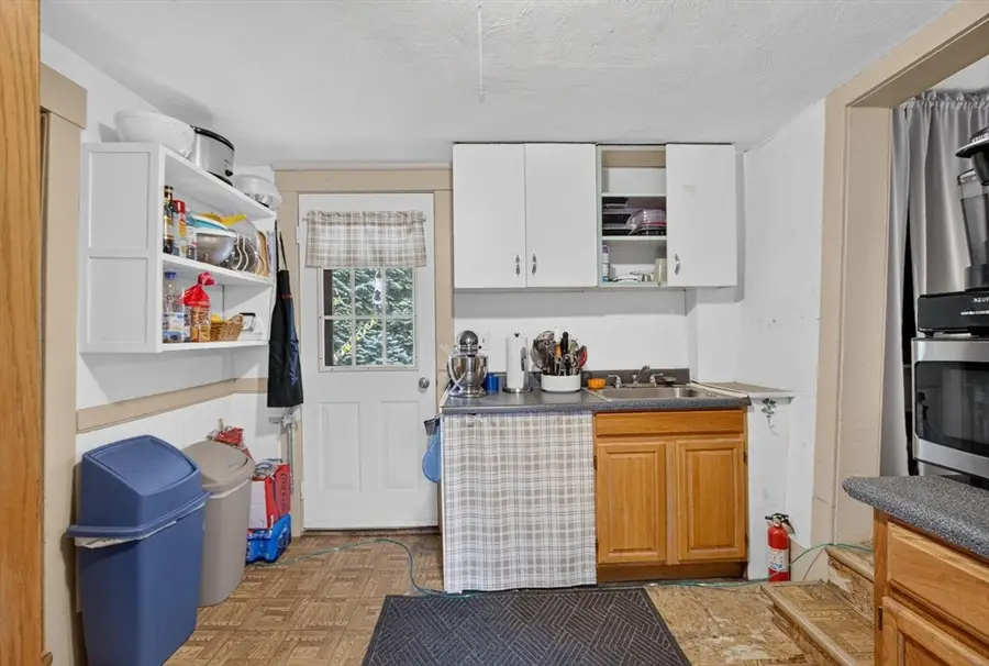 542-R Wanoosnoc Rd, Fitchburg, MA 01420 - #2