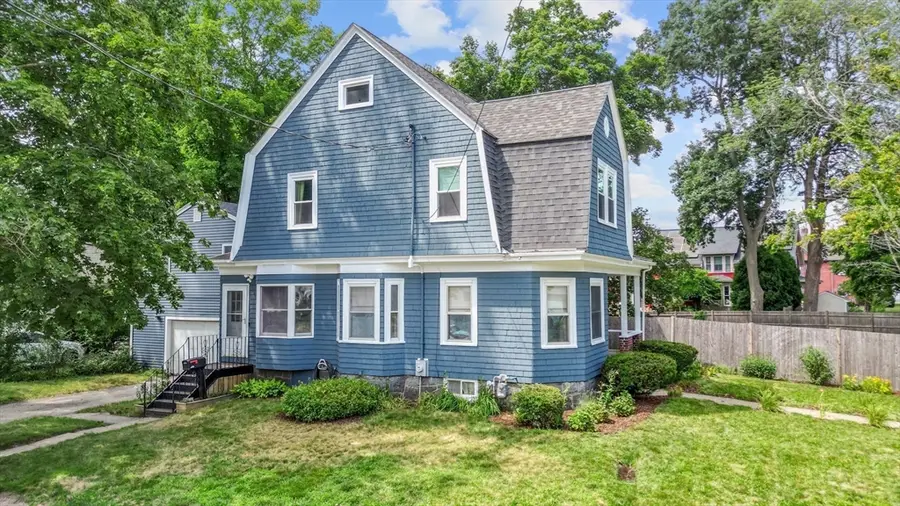 140 Pleasant St, Whitman, MA 02382 - #3