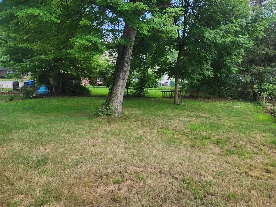 267 Morgan Rd, West Springfield, MA 01089 - #2