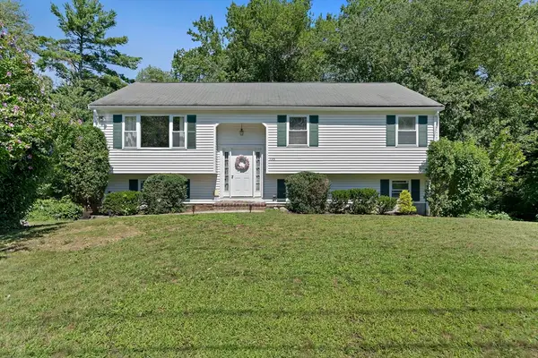 735 Pleasant St, Bridgewater, MA 02324