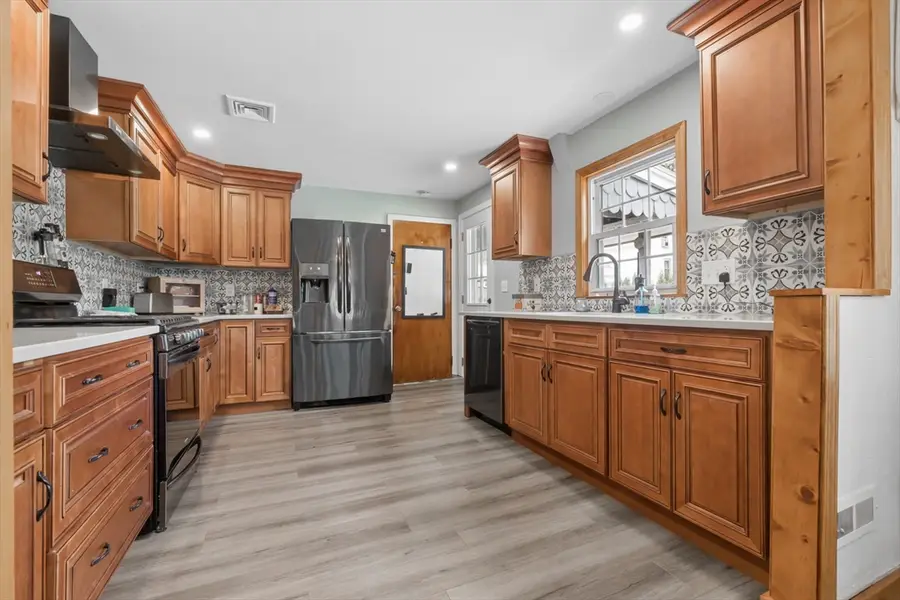 42 B St, Lynn, MA 01905 - #2