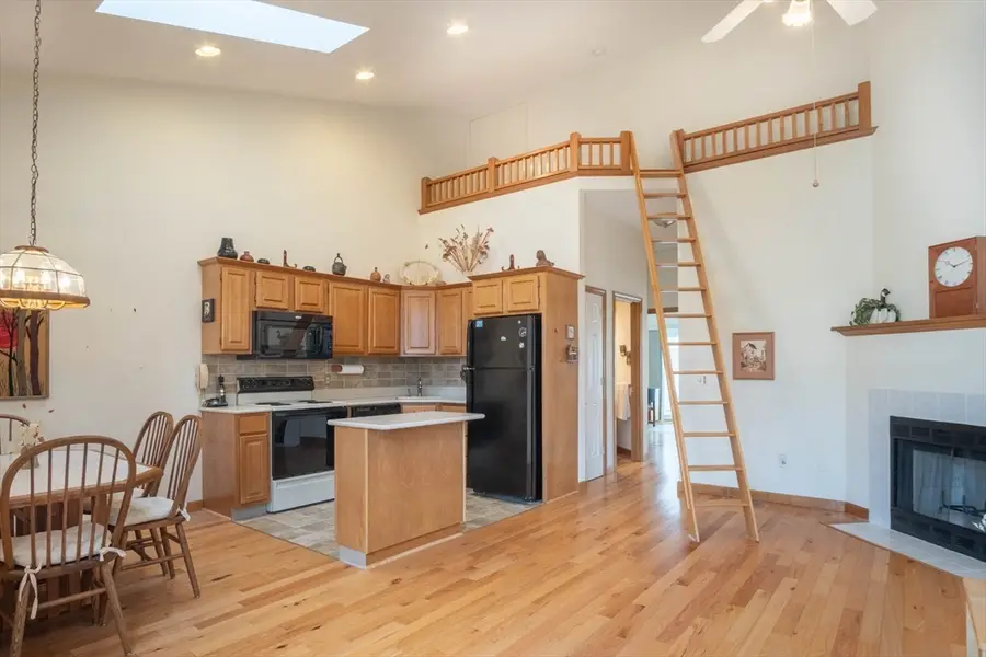 122 Brookfield Ln #122, Agawam, MA 01001 - #3