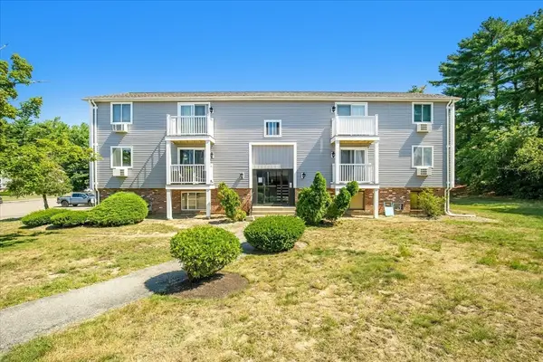 8 Royal Dane Dr #68, Marshfield, MA 02050