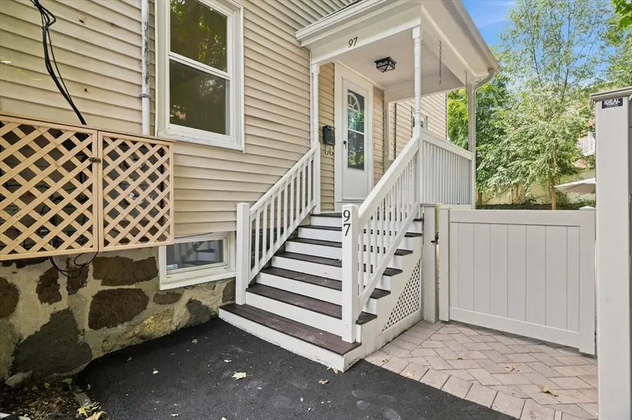 97 Melendy Ave #97, Watertown, MA 02472 - #2