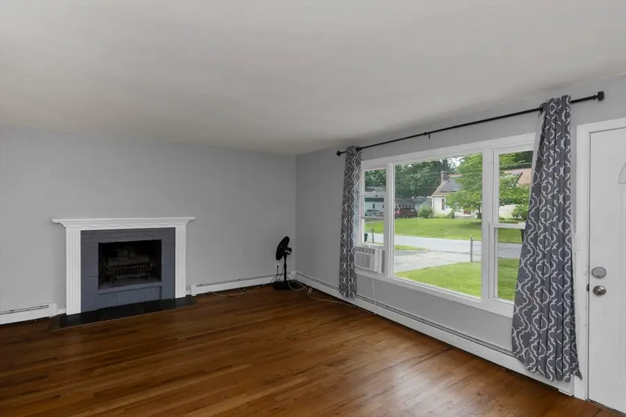 155 Old Farm Rd, Springfield, MA 01119 - #3