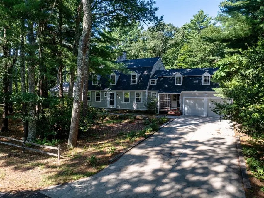 92 Front St, Marion, MA 02738 - #2