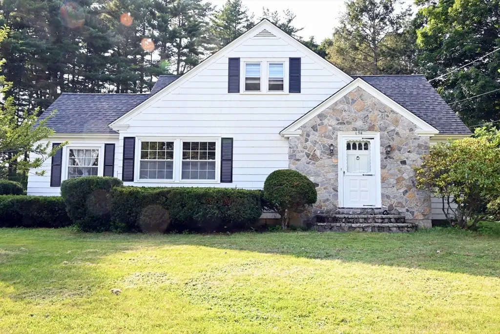 134 Church St, Ware, MA 01082 - #1