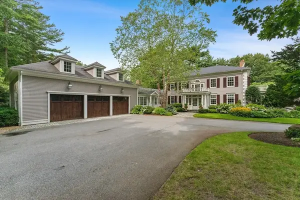 1 Colburn Road, Manchester, MA 01944