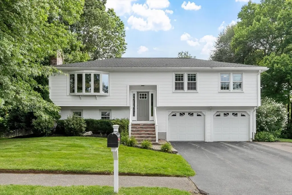 27 Hapgood Way, Shrewsbury, MA 01545 - #1