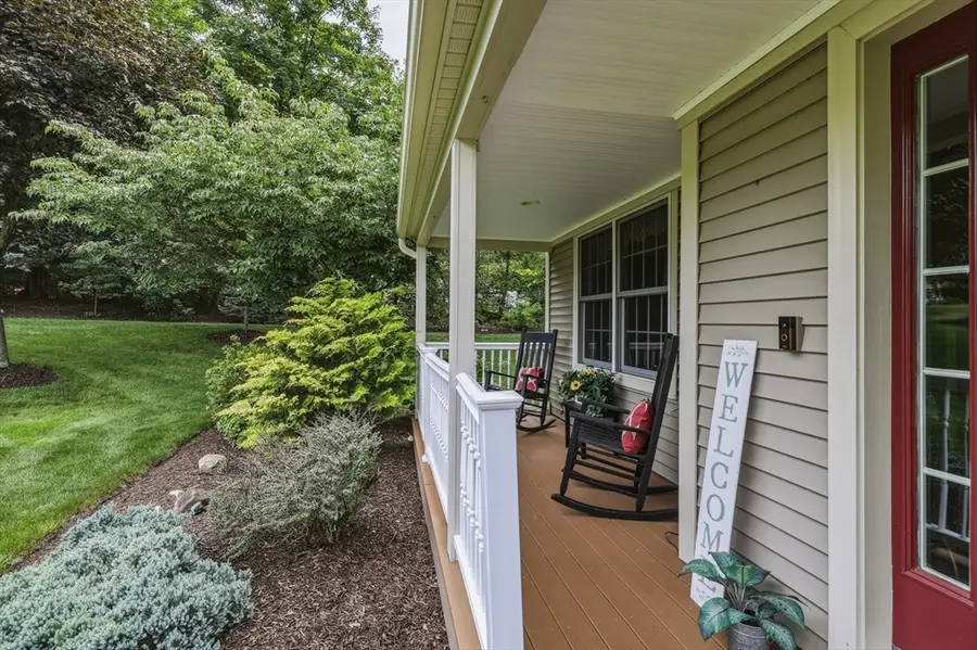 2 Bayberry Ln, Hadley, MA 01035 - #3