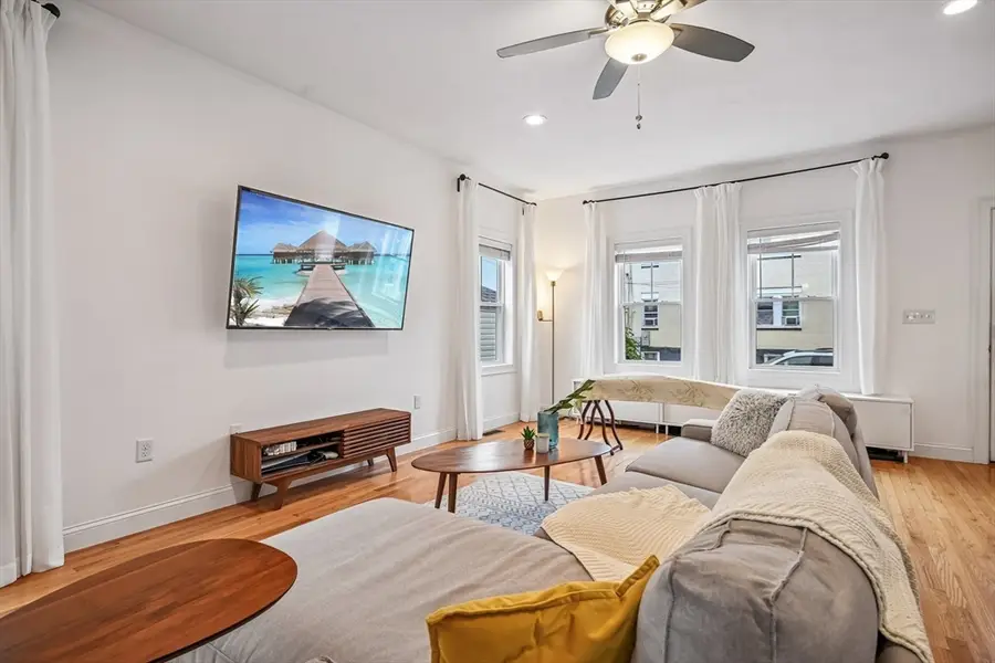 113 Pomona St, Revere, MA 02151 - #3