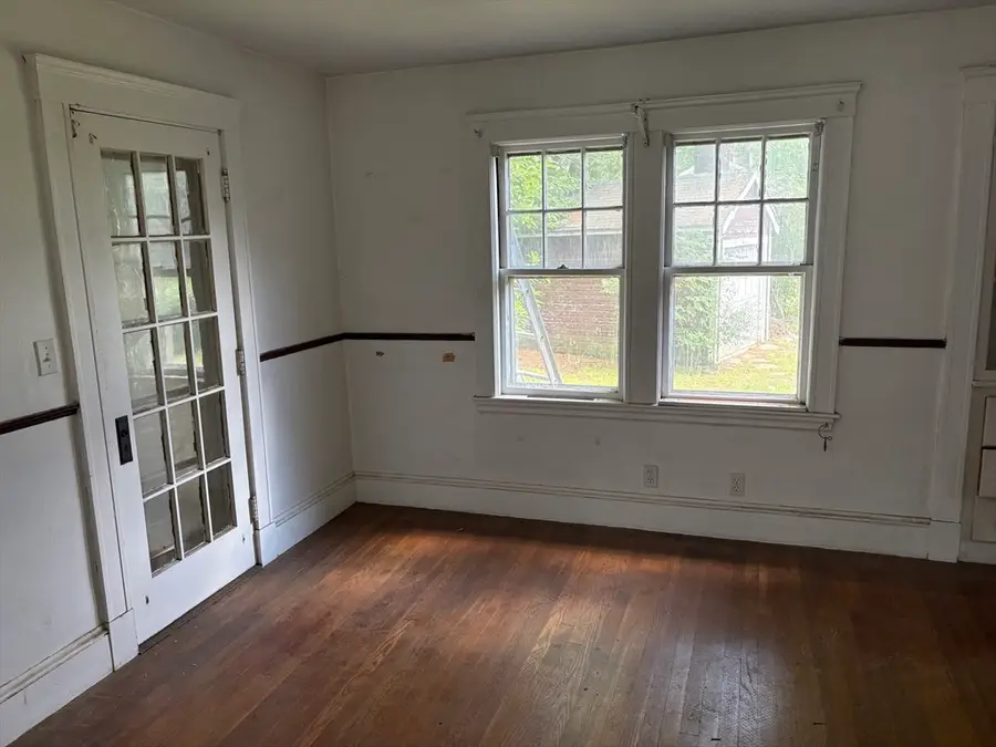 28 Samoset Rd, Newton, MA 02468 - #3
