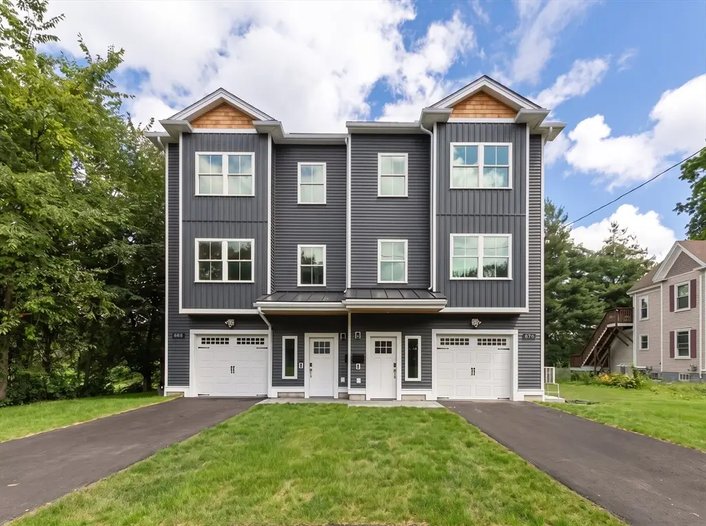 65 Dunstable Rd #B, North Chelmsford, MA 01863 - #1