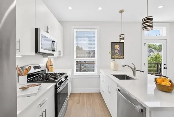 1246 Broadway #3, Somerville, MA 02144 - #2
