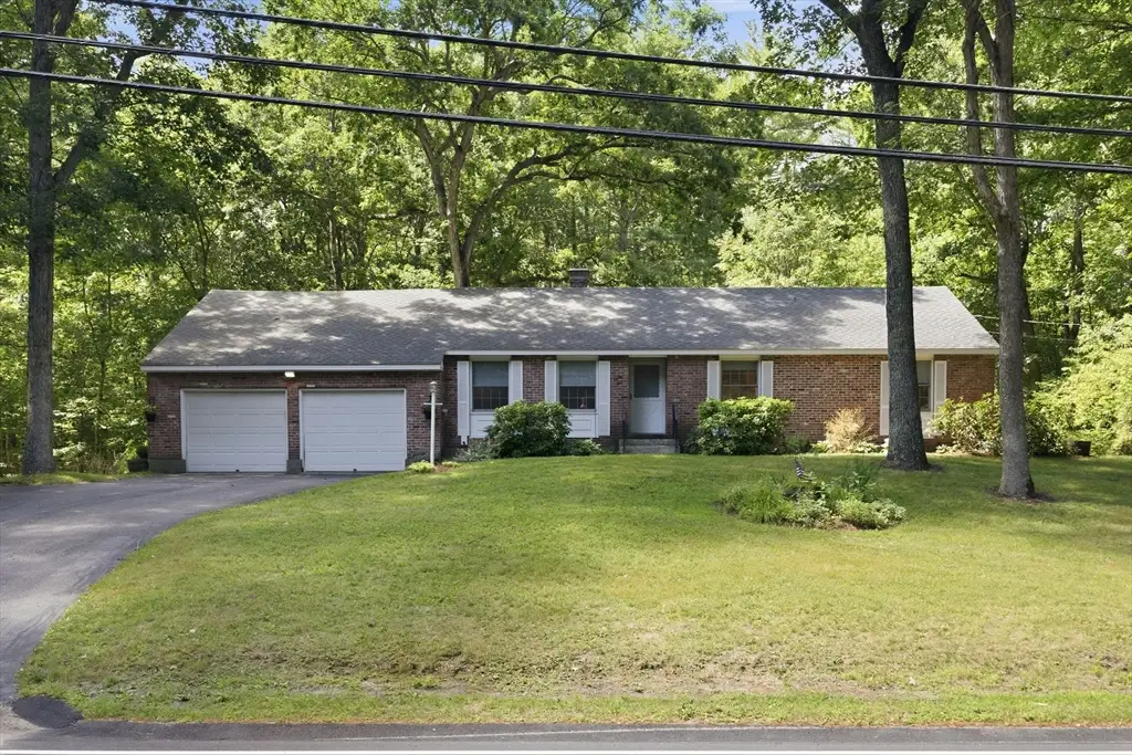 81 Warren Rd, Townsend, MA 01469 - #1