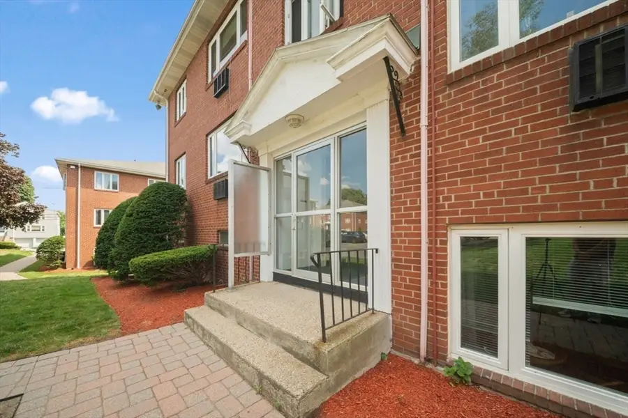109 Warren Street #3, Watertown, MA 02472 - #2