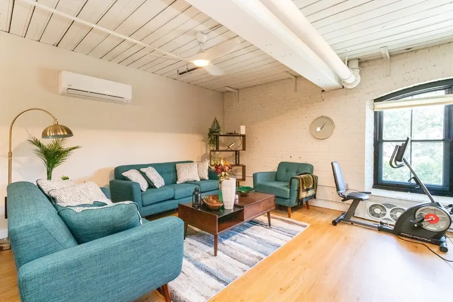 55 Sterling St #203, Clinton, MA 01510 - #3