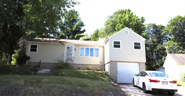 55 Franklin St, West Boylston, MA 01583