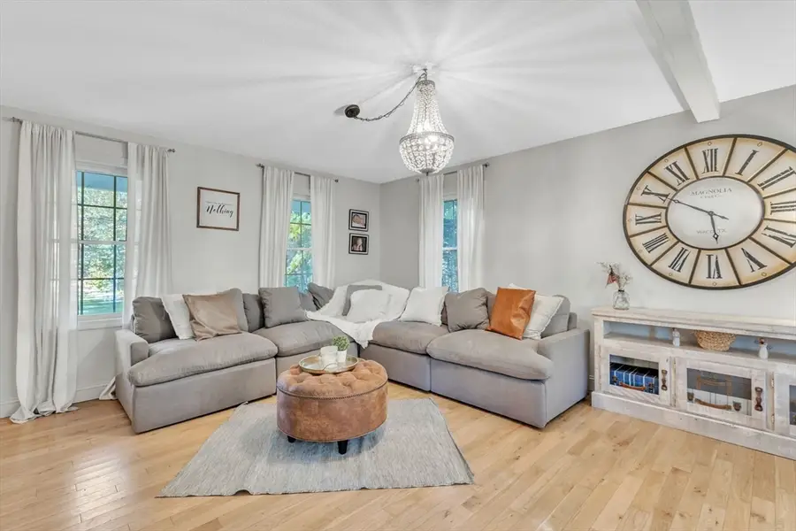 72 Chicopee St, Granby, MA 01033 - #3