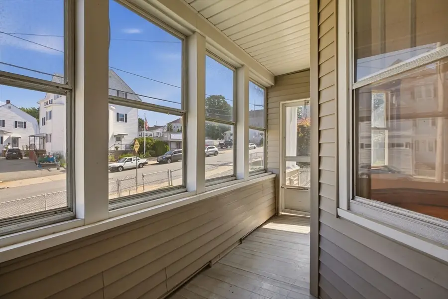 345 Sprague St, Fall River, MA 02724 - #3