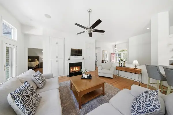 51 Forest Edge, Plymouth, MA 02360