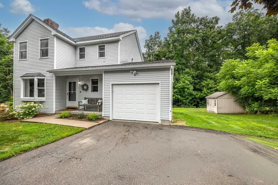 8 Cobb Ln, Belchertown, MA 01007 - #3