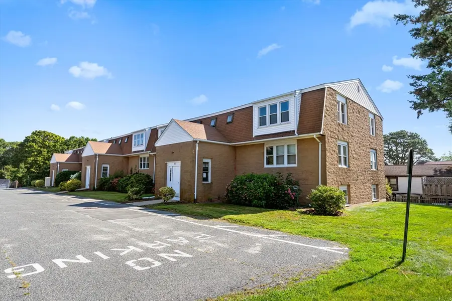 24 Bettys Pond #P, Hyannis, MA 02061 - #2