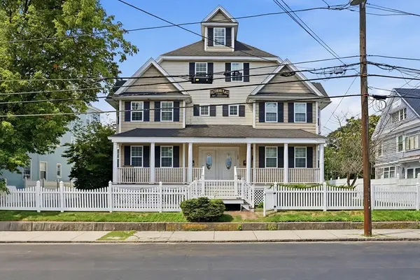 125 Mt Vernon St #D, Lowell, MA 01854