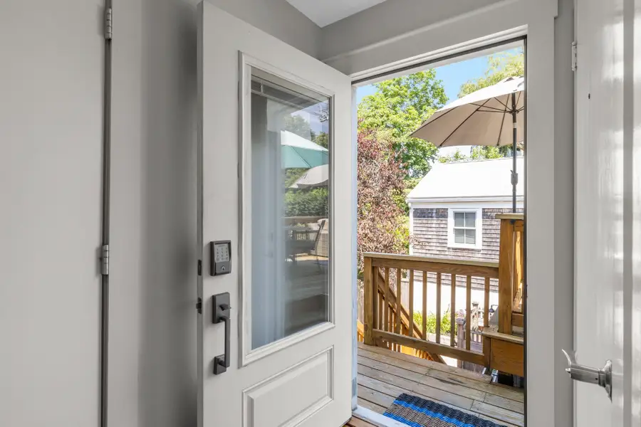 15 Winthrop St #C, Provincetown, MA 02657 - #2