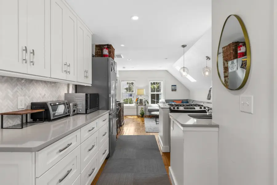 15 Winthrop St #C, Provincetown, MA 02657 - #3