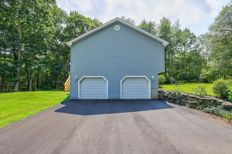 23 Sherwood Dr, Spencer, MA 01562 - #3