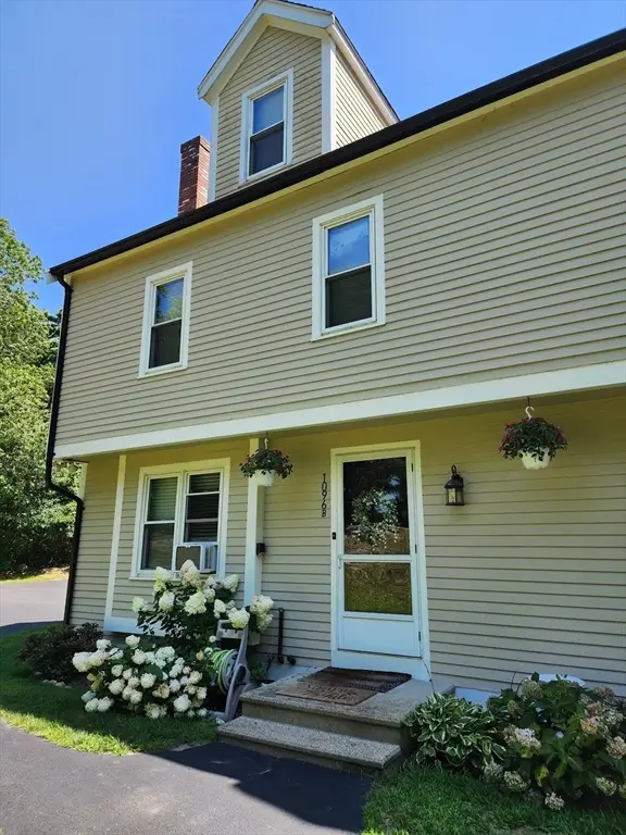 1096 Long Pond Rd #B, Plymouth, MA 02360