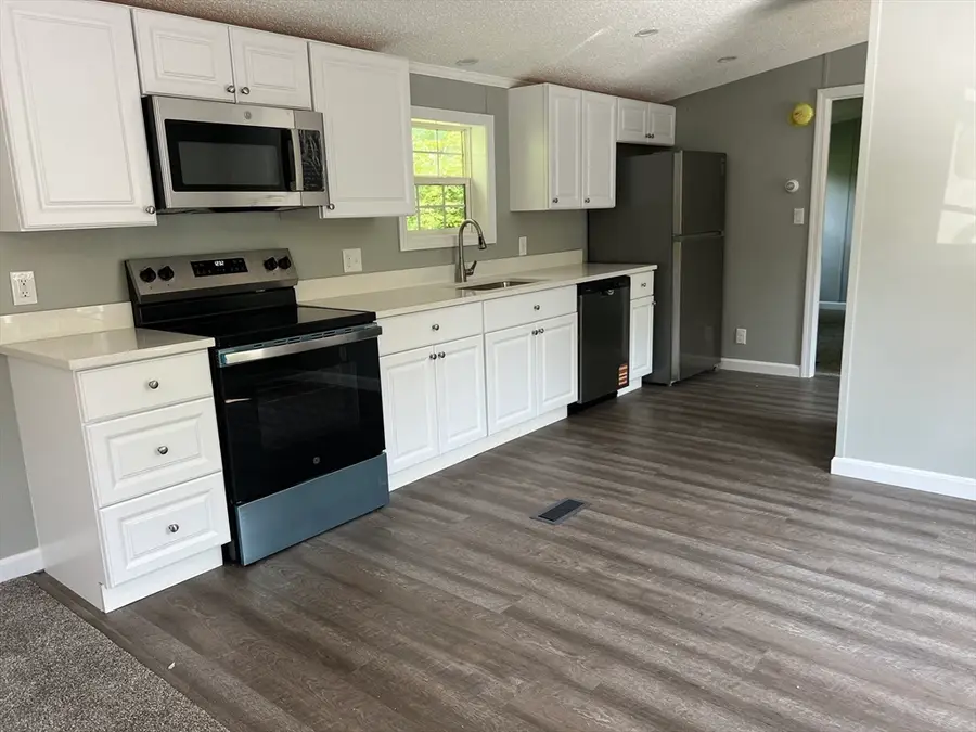 10 David Road, Carver, MA 02330 - #3