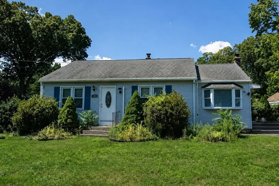 24 Herbert St, Longmeadow, MA 01106 - #2