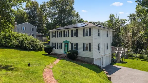 40 Stowe Rd, Grafton, MA 01519