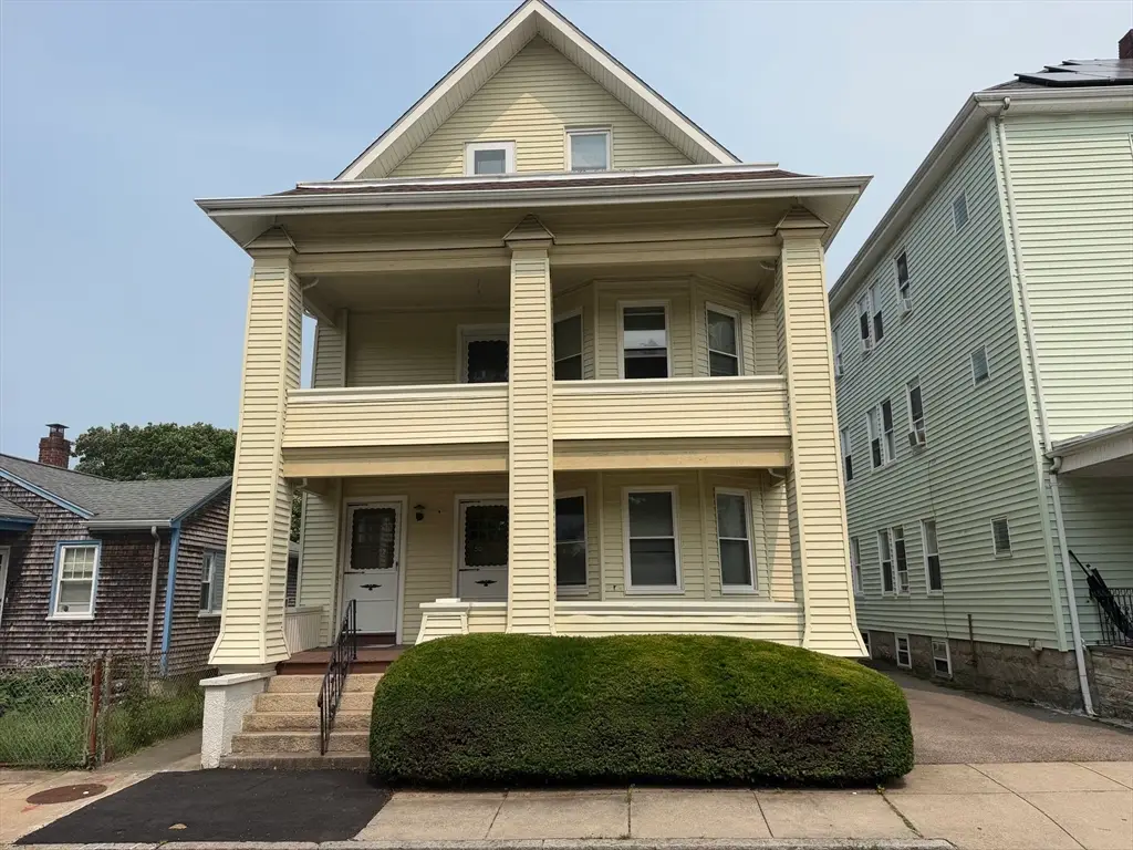 50-52 Ocean St, New Bedford, MA 02740 - #1