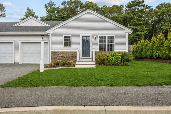 22 Ocean Walk Dr #22, Plymouth, MA 02360