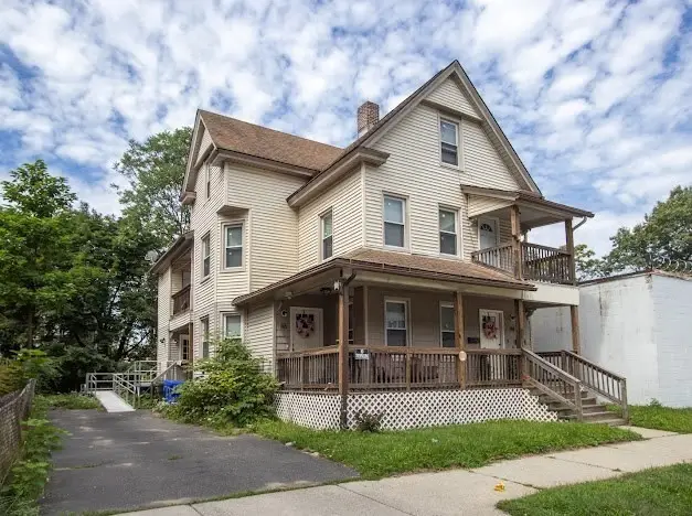 44-46 Dawes St, Springfield, MA 01109 - #1