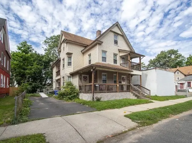 44-46 Dawes St, Springfield, MA 01109 - #2