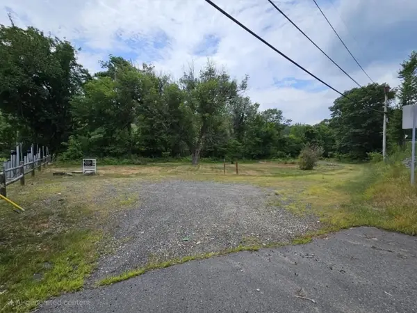 10 West Main Street, Erving, MA 01344